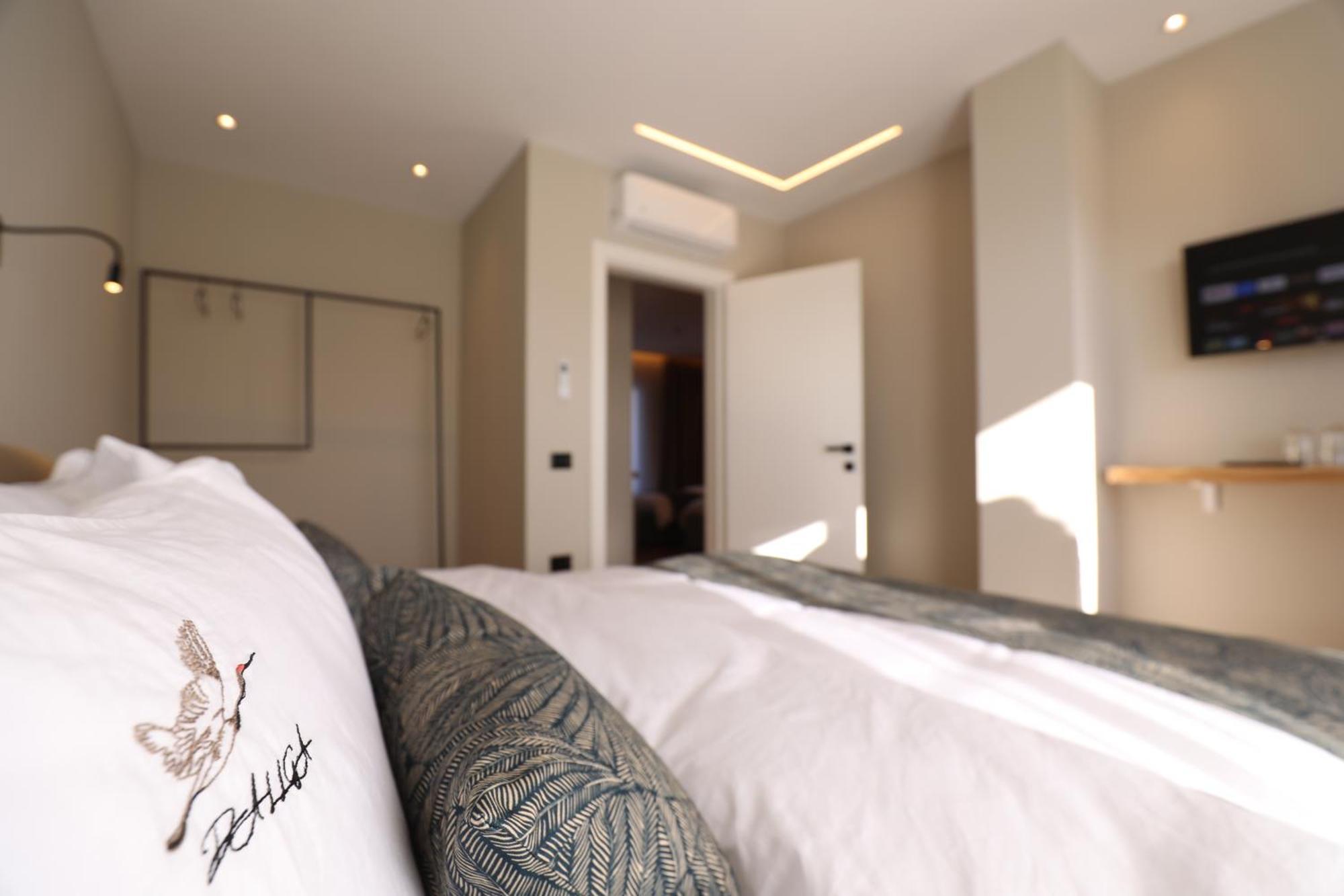 Dallga Suites Tushemisht Ngoại thất bức ảnh